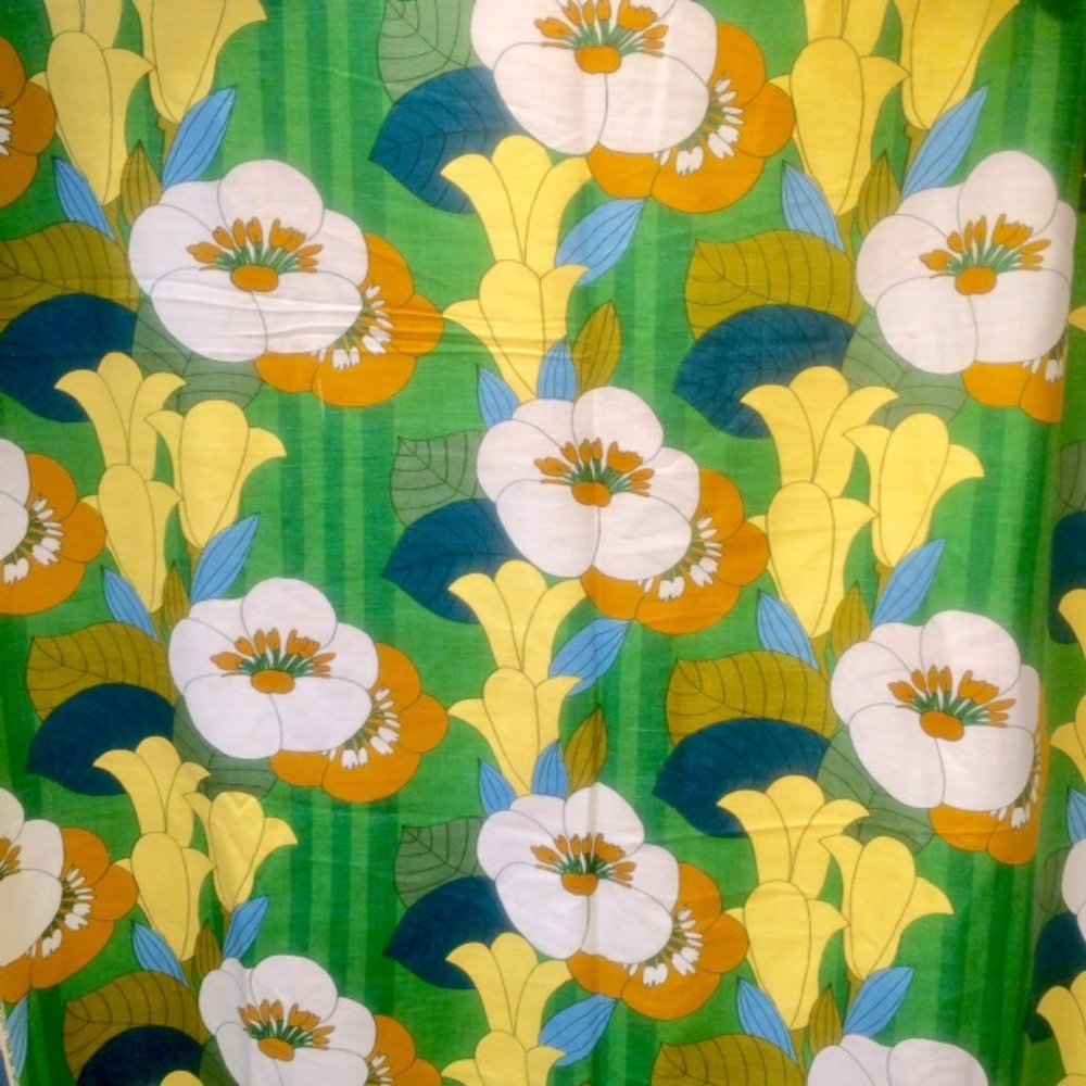 Vtg 60’s 70’s Flower Line 5th Avenue Fabric - Picture 3 of 11